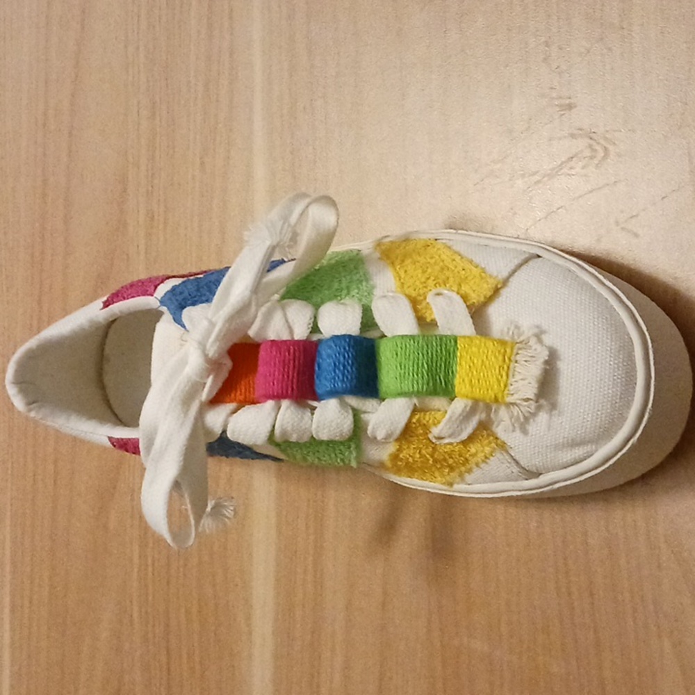 FARM Rio "Rainbow Platform" Sneakers in Size 6.5 Includes Storage Bag (NWB) - Picture 4 of 14